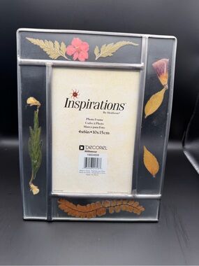 Inspirations by Heirloom Pressed Flower Glass Picture Frame 4x6